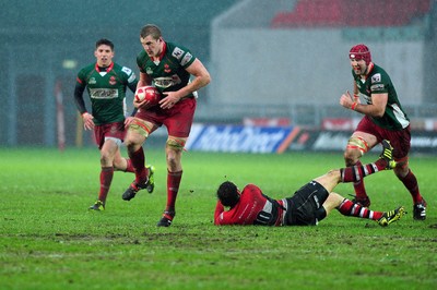 04.02.12. Llanelli RFC v Pontypool RFC, Principality Premiership..Llanelli's Craig Price charges through the Pontypool defence..