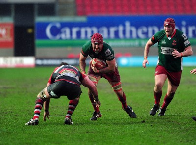 04.02.12. Llanelli RFC v Pontypool RFC, Principality Premiership..Llanelli captain  Adam Powell..