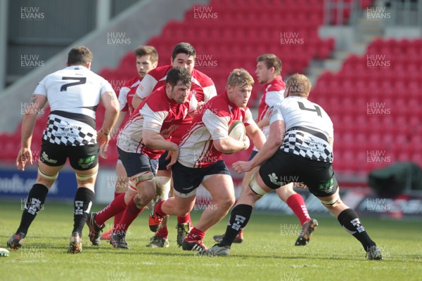 220315 - Llanelli RFC v Pontypridd RFC - Principality Premiership -Darren Harris leads a Llanelli charge