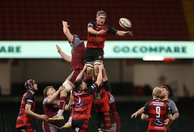 070424 - Llaneilli Wanderers v Glynneath - Division One Cup Final - James Parry of Glynneath wins the line out