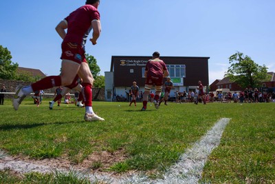100525 - Llanelli Wanderers v Gorseinon - Admiral Championship West - Warm up