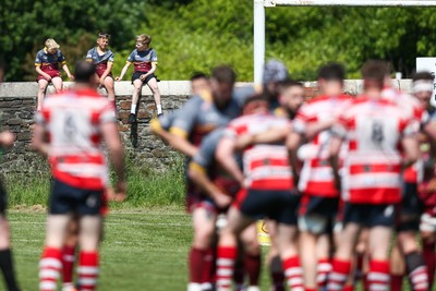 100525 - Llanelli Wanderers v Gorseinon - Admiral Championship West - Young fans watch