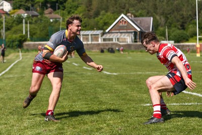 100525 - Llanelli Wanderers v Gorseinon - Admiral Championship West -
