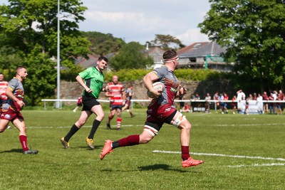 100525 - Llanelli Wanderers v Gorseinon - Admiral Championship West -