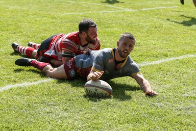 100525 - Llanelli Wanderers v Gorseinon - Admiral Championship West -