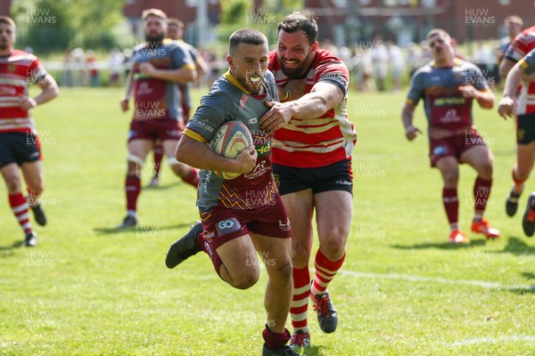 100525 - Llanelli Wanderers v Gorseinon - Admiral Championship West -