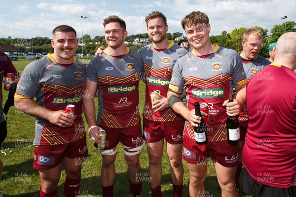 100525 - Llanelli Wanderers v Gorseinon - Admiral Championship West -
