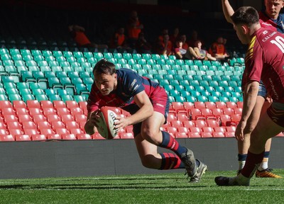 050425  Llanelli Wanderers v Tondu, WRU Championship Cup Final - Stu Young of Tondu dives in to score try
