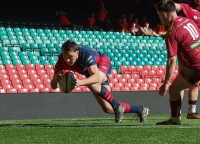 050425  Llanelli Wanderers v Tondu, WRU Championship Cup Final - Stu Young of Tondu dives in to score try