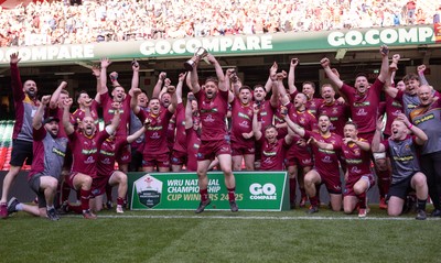 050425  Llanelli Wanderers v Tondu, WRU Championship Cup Final - Llanelli Wanderers celebrate after winning the Championship Cup Final