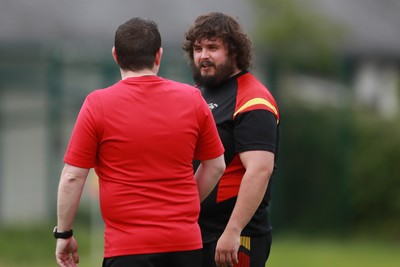 020526 - Llangadog v Cefneithin - Admiral National League 4 West B - Referee talks with Telor Dyer of Llangadog 