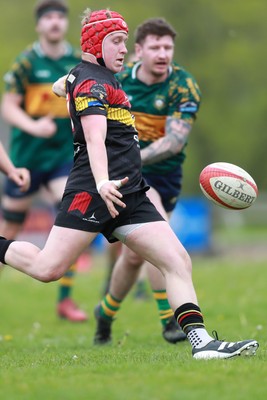 020526 - Llangadog v Cefneithin - Admiral National League 4 West B - Llangadog defend 