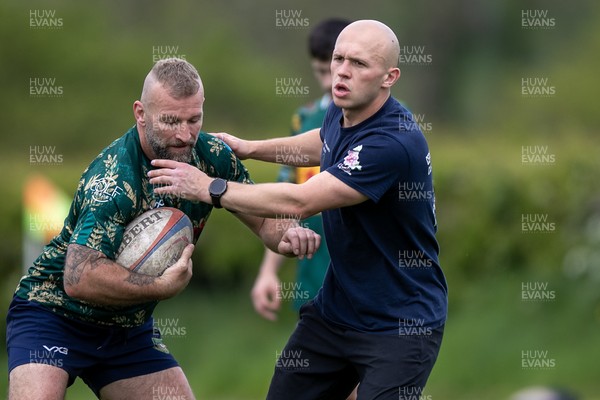 020526 - Llangadog v Cefneithin - Admiral National League 4 West B - Luke Davies of Ospreys coaching with Cefneithin RFC