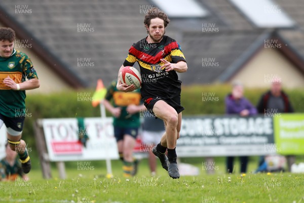 020526 - Llangadog v Cefneithin - Admiral National League 4 West B - Llangadog on the attack 