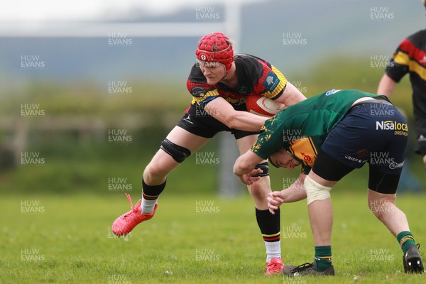 020526 - Llangadog v Cefneithin - Admiral National League 4 West B - Llangadog on the attack 