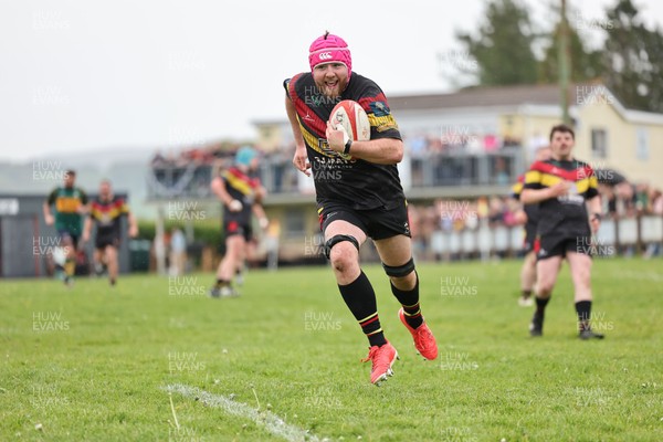 020526 - Llangadog v Cefneithin - Admiral National League 4 West B - Llangadog captain Charles Handford scores a try