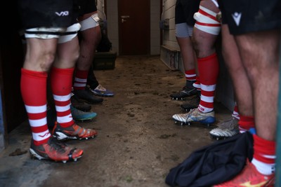 061225 - Llangennech v Brecon - WRU Premiership - Dressing rooms