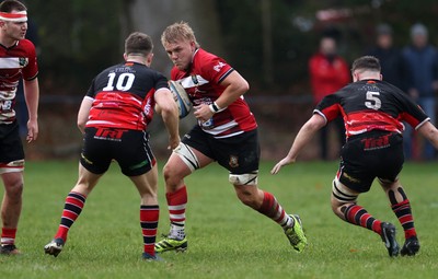 061225 - Llangennech v Brecon - WRU Premiership - Chad Thomas of Brecon 