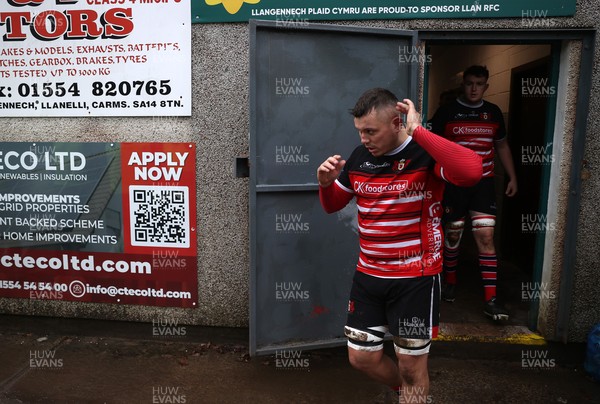 061225 - Llangennech v Brecon - WRU Premiership - Ioan Jones of Llangennech 