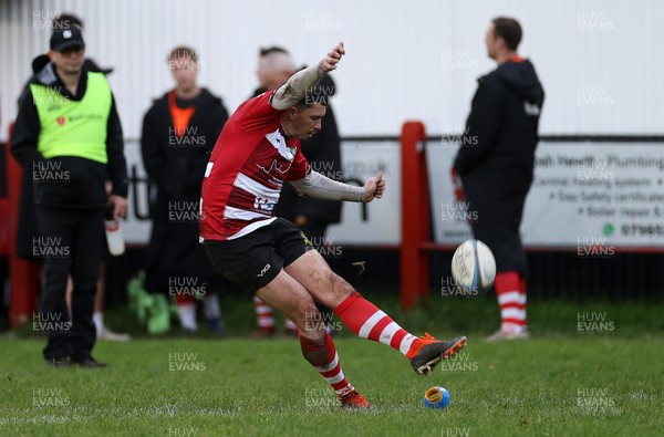 061225 - Llangennech v Brecon - WRU Premiership - Jake Newman of Brecon kicks the conversion