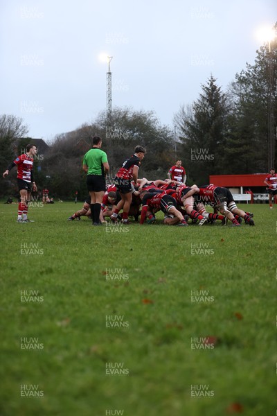 061225 - Llangennech v Brecon - WRU Premiership - Scrum