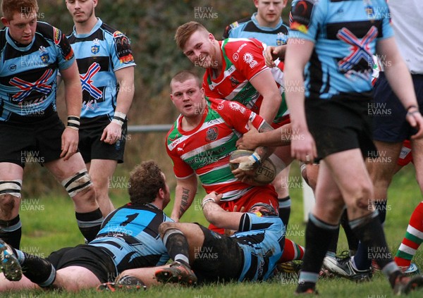 141213 Llanharan RFC v Ebbw Vale RFC - Swalec Premier League -Ronny Kynes of Ebbw Vale scores a try