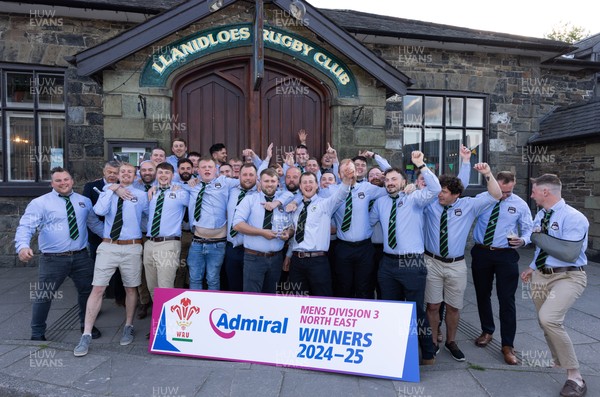 090525 - Llanidloes RFC League Presentation - Llanidloes RFC celebrate winning the WRU Admiral Mens Division 3 North East League