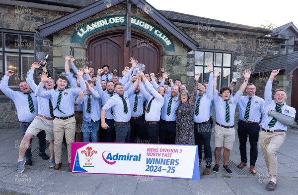 090525 - Llanidloes RFC League Presentation - Llanidloes RFC celebrate winning the WRU Admiral Mens Division 3 North East League