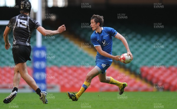 06.04.11 - Llanishen High School v Ysgol Bro Morgannwg - WSRU Senior Gullivers Sports Travel Final 2011 - Will Lawson of Llanishen. 