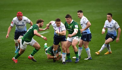 020421 - London Irish v Cardiff Blues - European Rugby Challenge Cup - Hallam Amos of Cardiff Blues is tackled by Blair Cowan of London Irish