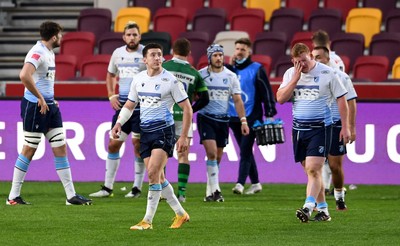 020421 - London Irish v Cardiff Blues - European Rugby Challenge Cup - Josh Adams and Rhys Carre of Cardiff Blues looks dejected