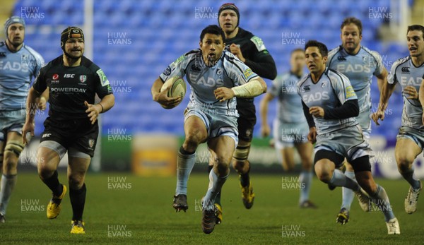 14.01.12 - London Irish v Cardiff Blues - Heineken Cup - Casey Laulala of Cardiff Blues gets into space. 