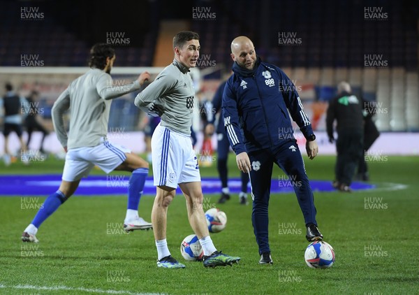160221 - Luton Town v Cardiff City - Sky Bet Championship - Harry Wilson of Cardiff City during the pre-match warm-up 