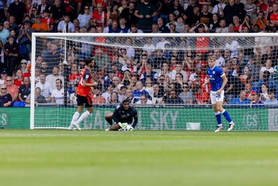 230825 - Luton Town v Cardiff City - Sky Bet League 1 - Cardiff City’s Nathan Trott