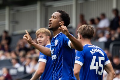 230825 - Luton Town v Cardiff City - Sky Bet League 1 - Cardiff City’s Chris Willock celebrates scoring his sides first goal