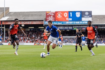 230825 - Luton Town v Cardiff City - Sky Bet League 1 - Cardiff City’s Rubin Colwill 
