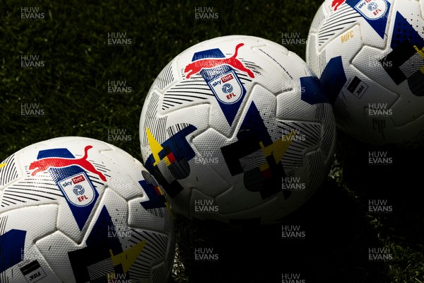 230825 - Luton Town v Cardiff City - Sky Bet League 1 - The EFL match day balls 