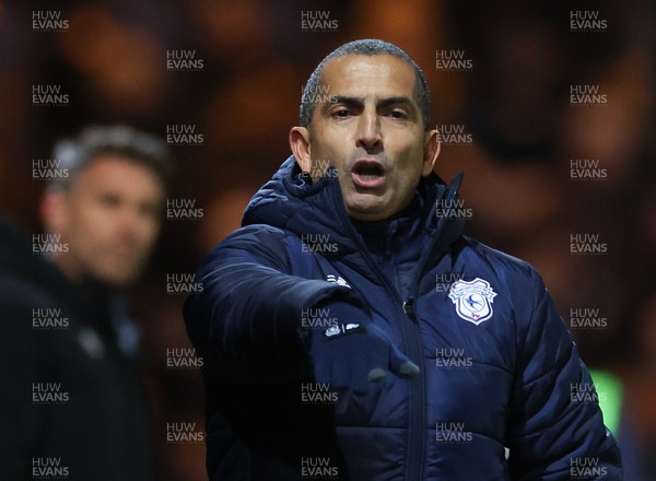 310123 - Luton Town v Cardiff City, EFL Sky Bet Championship - New Cardiff City manager Sabri Lamouchi reacts during the match
