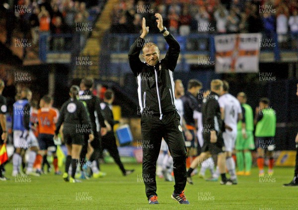 160816 - Luton Town vs Newport County - SKY Bet League 2 -Warren Feeney applauds the travelling fans