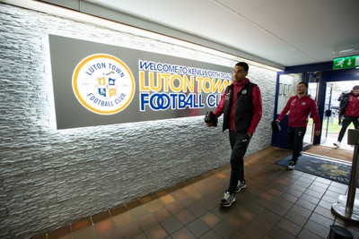 040323 - Luton Town v Swansea City - Sky Bet Championship - Swansea City squad arrives at Kenilworth Road