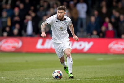 040323 - Luton Town v Swansea City - Sky Bet Championship - Ryan Manning of Swansea City controls the ball