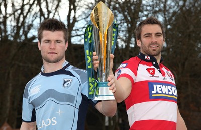 12.03.10 ... Blues Ceri Sweeney and Gloucester's Nicky Robinson with the LV= Cup ahead of Sunday's semi-final clash at the Cardiff City Stadium. 