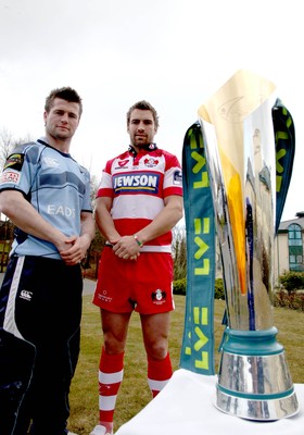 12.03.10 ... Blues Ceri Sweeney and Gloucester's Nicky Robinson with the LV= Cup ahead of Sunday's semi-final clash at the Cardiff City Stadium. 