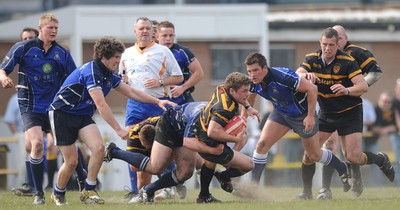 24.04.10 -  Maesteg v Loughor - SWALEC League Two West - Ben Howe of Maesteg. 