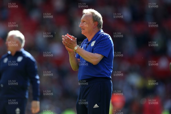 120519 - Manchester United v Cardiff City - Premier League - Cardiff City Manager Neil Warnock thanks the fans at full time