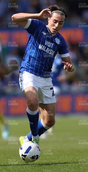 020526 - Mansfield Town v Cardiff City - Sky Bet League 1 - Joel Colwill of Cardiff