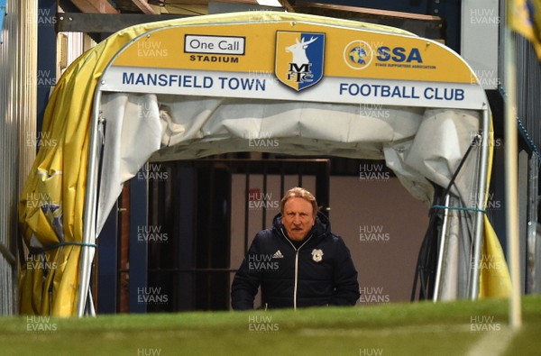 160118 - Mansfield Town v Cardiff City - FA Cup - Cardiff City manager Neil Warnock