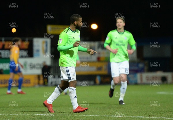 160118 - Mansfield Town v Cardiff City - FA Cup - Junior Hoilett of Cardiff City celebrates his sides 4th goal