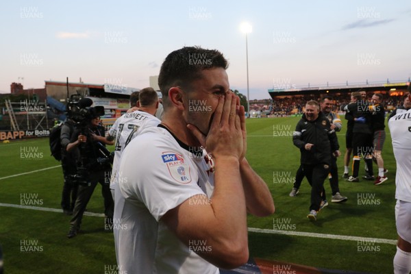 120519 - Mansfield Town v Newport County, Sky Bet League 2 Play Off Semi Final, second leg - Padraig Amond of Newport County celebrates winning the penalty shoot out and heading to Wembley for the League 2 Play Off Final