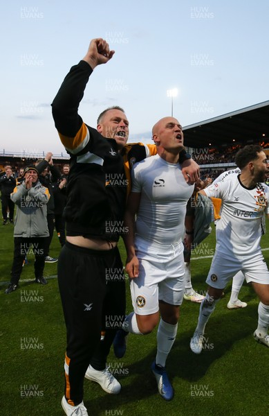 120519 - Mansfield Town v Newport County, Sky Bet League 2 Play Off Semi Final, second leg - Newport County manager Michael Flynn celebrates with David Pipe of Newport County after winning the penalty shoot out and heading to Wembley for the League 2 Play Off Final